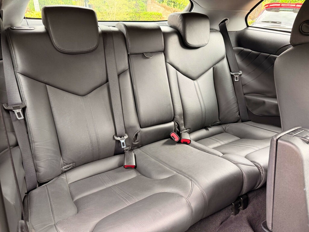 Alfa Romeo GT 1.9 Jtdm 16V Cloverleaf Red #12