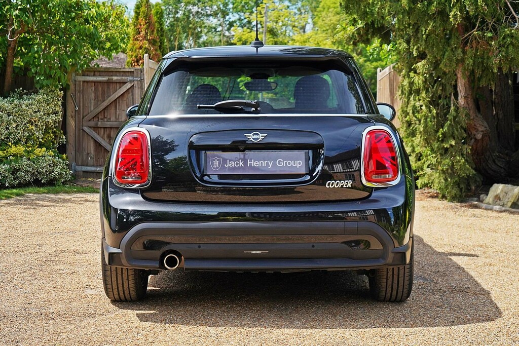 Mini Hatch Cooper Classic AY24WYH #4