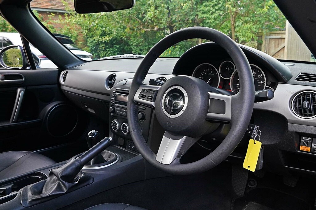 Mazda MX-5 2.0I Sport Tech Convertible Euro Grey #11