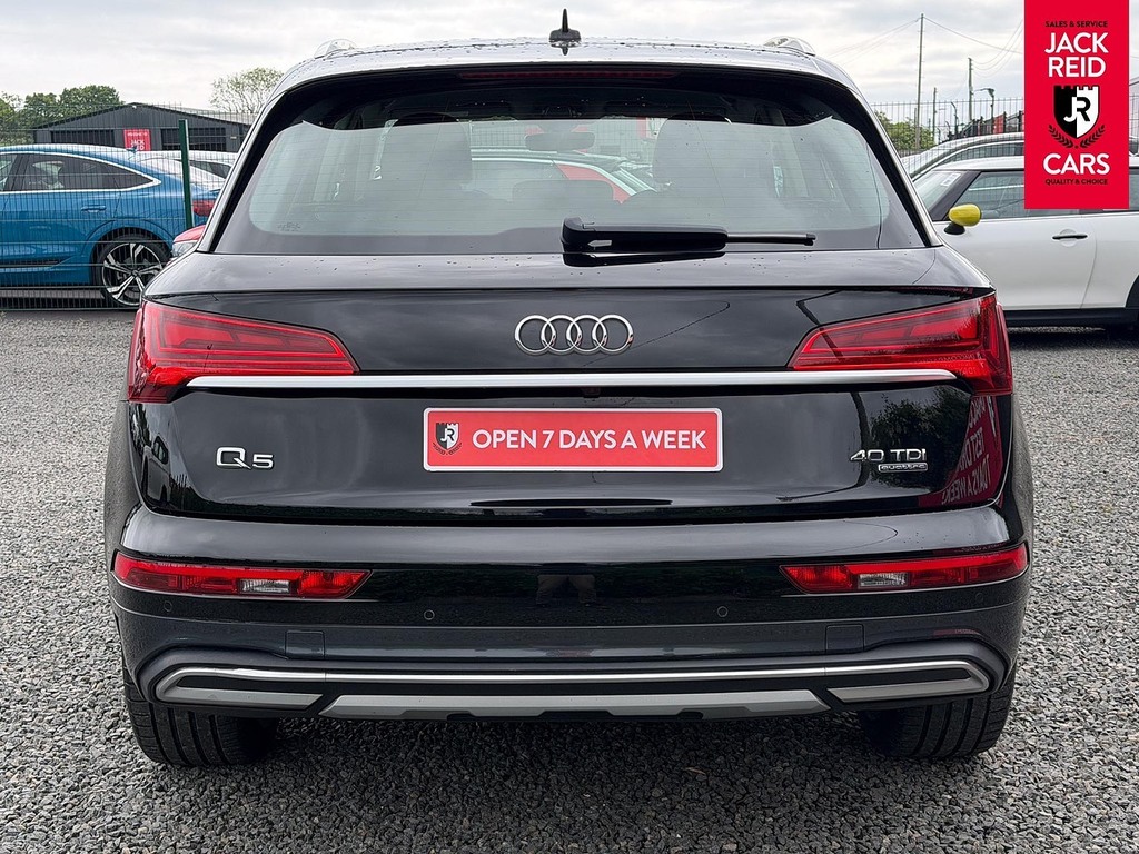 Audi Q5 Suv BV21WZO Black #6
