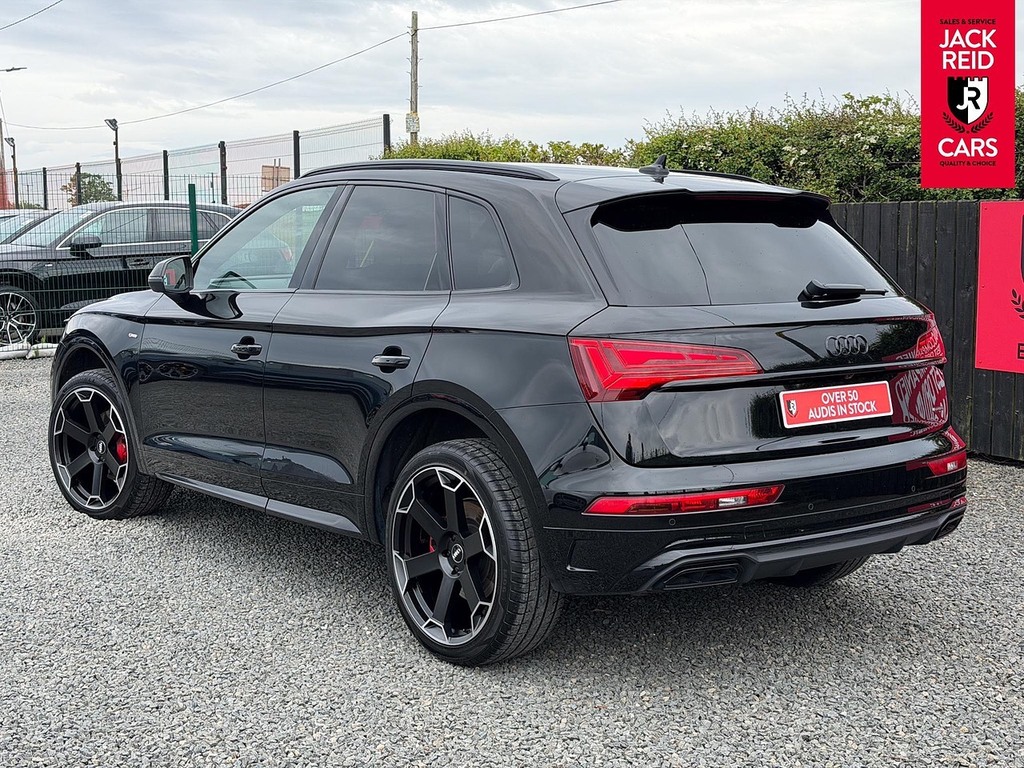 Audi Q5 Suv RV71YFM Black #2