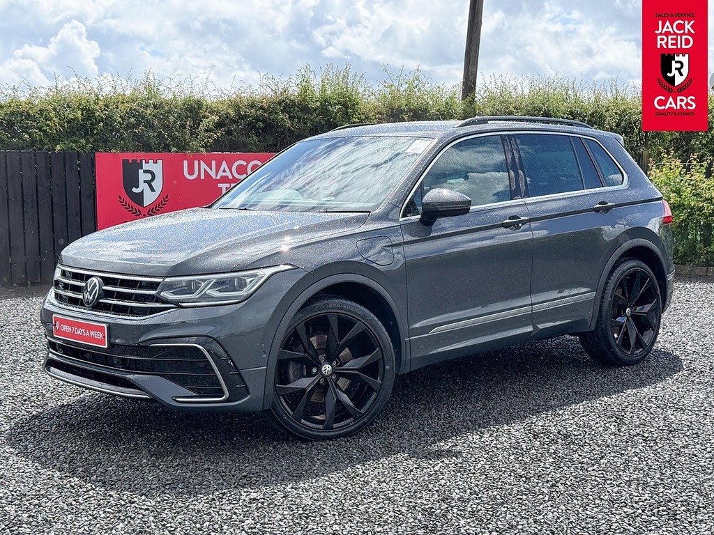 Volkswagen Tiguan Suv Grey