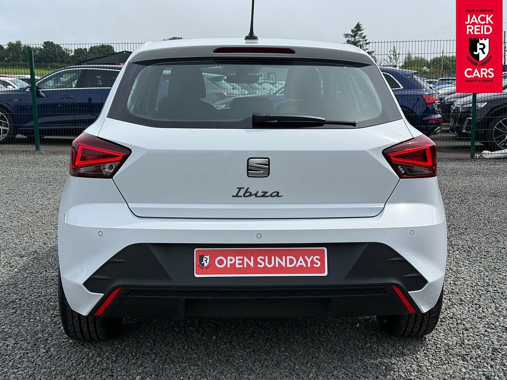 Seat Ibiza Hatchback YS75JUV White #3