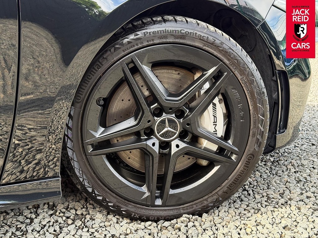 Mercedes-Benz A Class Hatchback Black #5