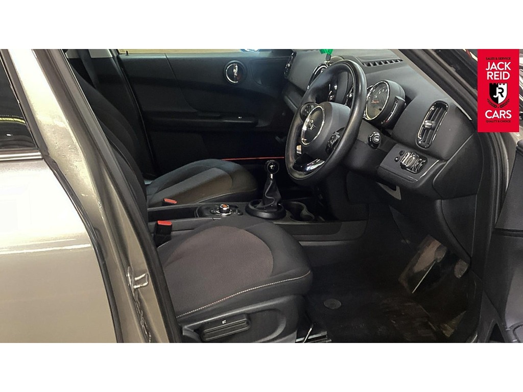 Mini Countryman Suv RA68LCM Silver #2