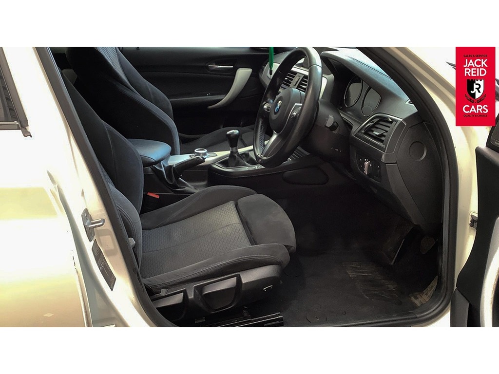 BMW 1 Series 118I Se Black #2