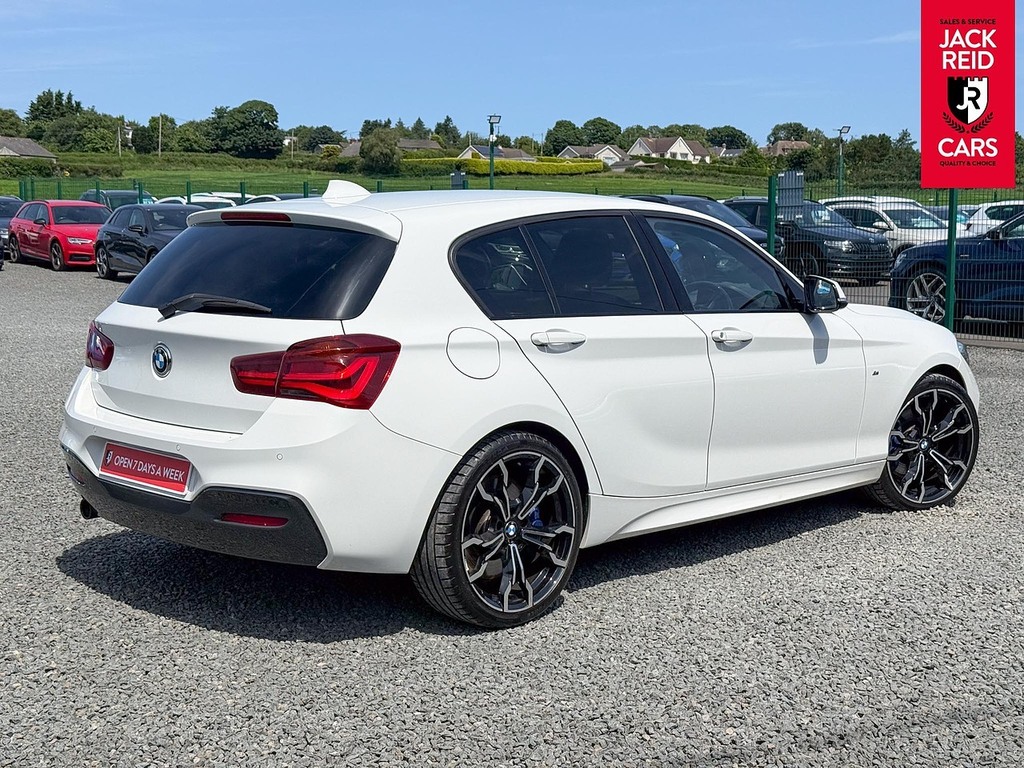 BMW 1 Series Hatchback Y11RGG White #4