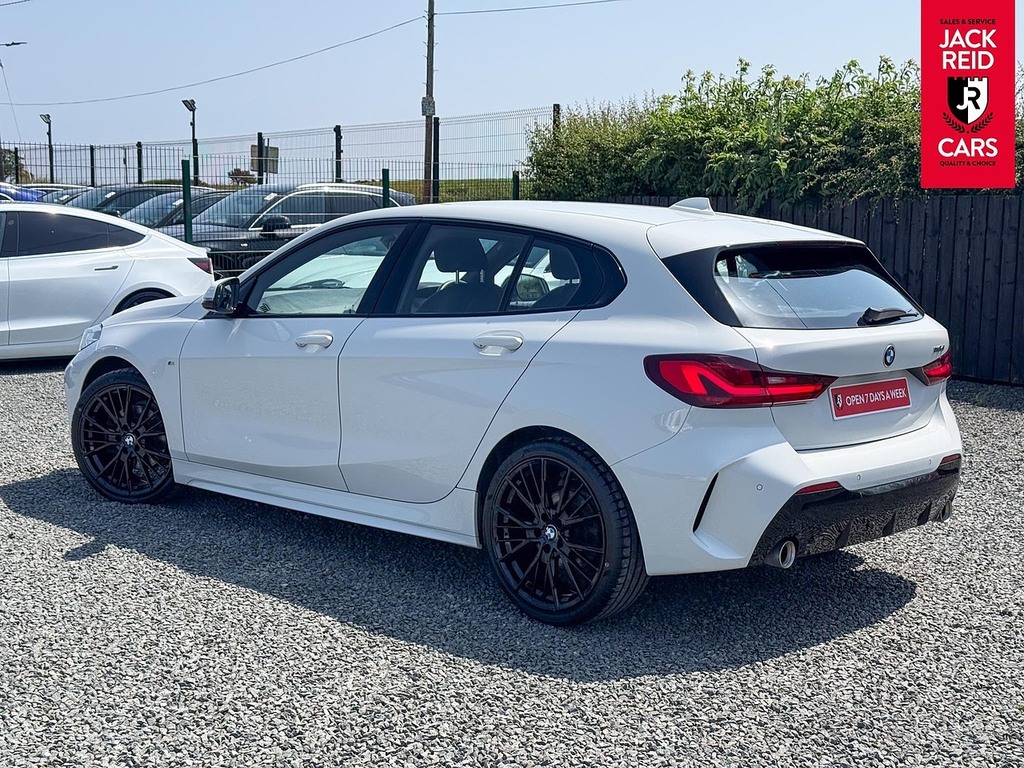 BMW 1 Series Hatchback SD70WZN White #2