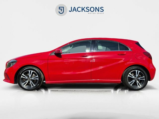 Mercedes-Benz A Class 1.6 A180 Se Executive Hatchback 7G-dc FY67FXE Red #5