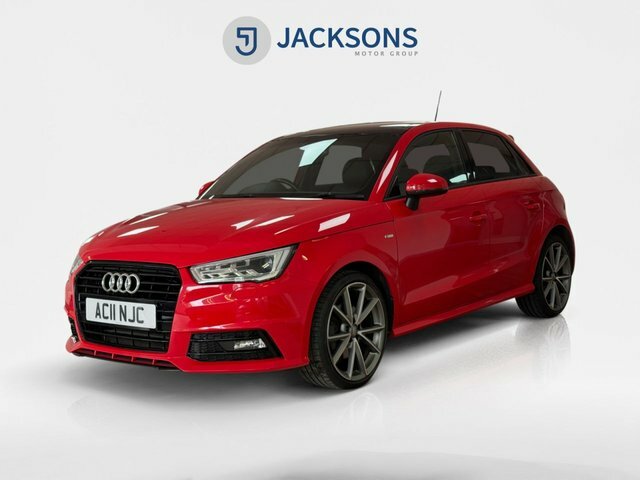 Audi A1 1.6 Tdi Black Edition Sportback AC11NJC Red #4