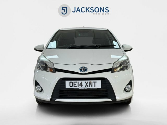 Toyota Yaris 1.5 Vvt-h Icon Plus Hatchback Hybrid Cv OE14XNT White #3