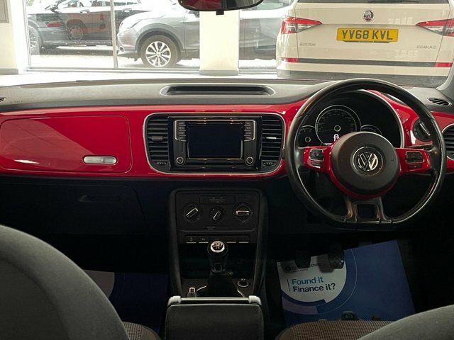 Volkswagen Beetle 2.0 Tdi Bluemotion Tech Design Hatchback Diese Red #2
