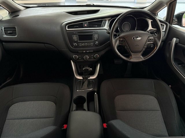 Kia Proceed 1.6 Crdi 2 Hatchback Dct Euro 6 S S LD17EGZ Black #2