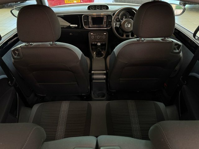 Volkswagen Beetle 1.4 Tsi Bluemotion Tech Sport Hatchback White #2