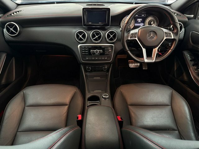 Mercedes-Benz A Class 2.1 A200 Cdi Amg Sport Hatchback 7G-dct LG14HRW Grey #2