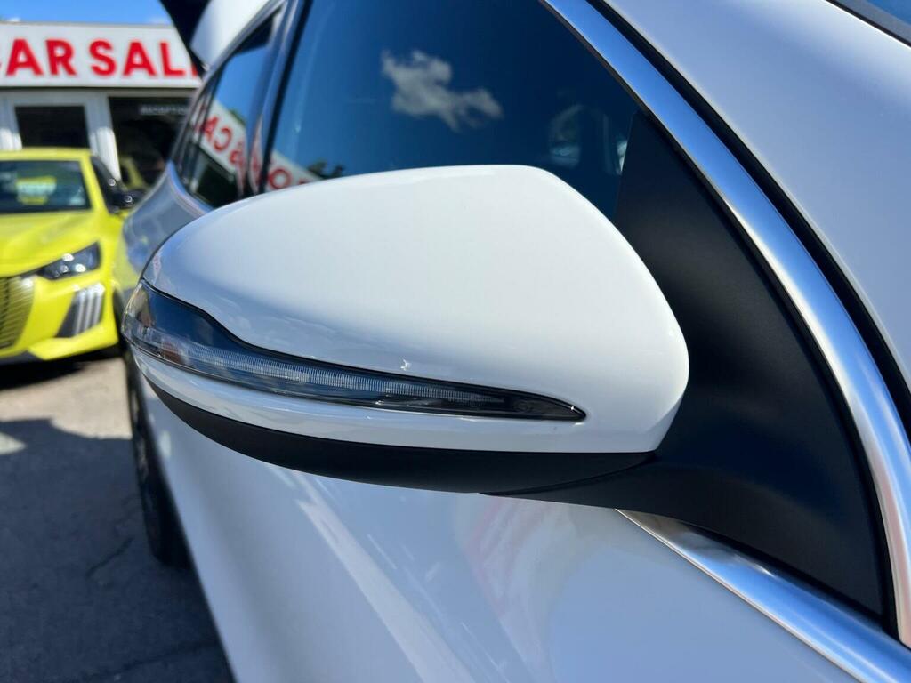 Mercedes-Benz GLA Class Suv 1.3 Gla200h Mhev Sport Executive 7G-dct Euro KE24VUR White #3
