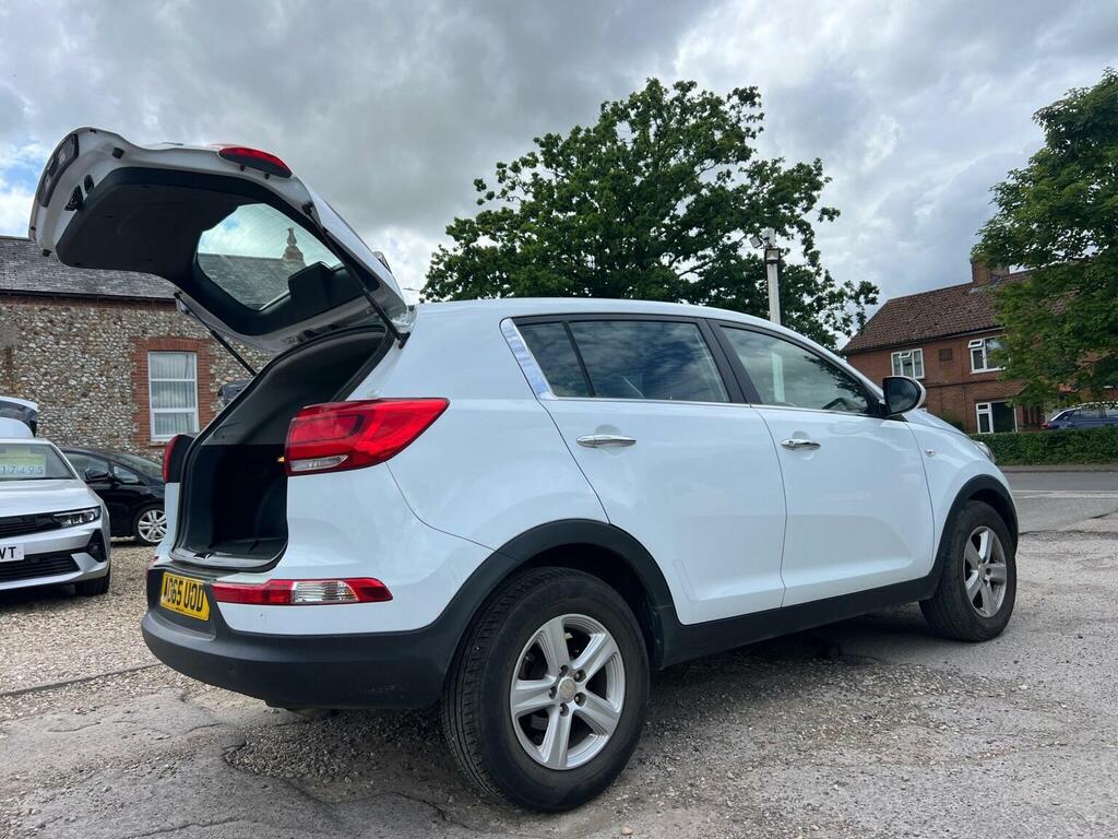 Kia Sportage 1.7 Crdi Ecodynamics 1 2Wd Euro 6 Ss White #3
