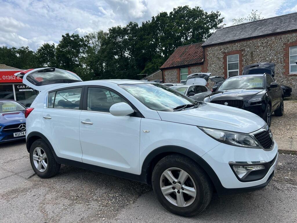 Kia Sportage 1.7 Crdi Ecodynamics 1 2Wd Euro 6 Ss White