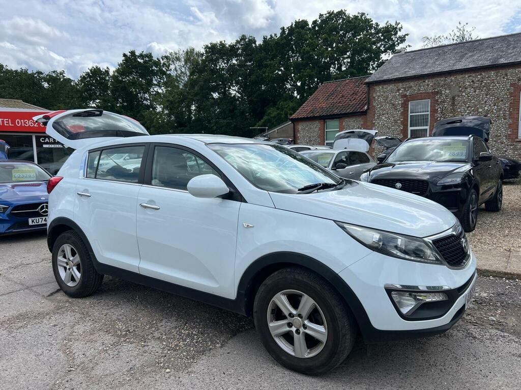 Kia Sportage 1.7 Crdi Ecodynamics 1 2Wd Euro 6 Ss White #2