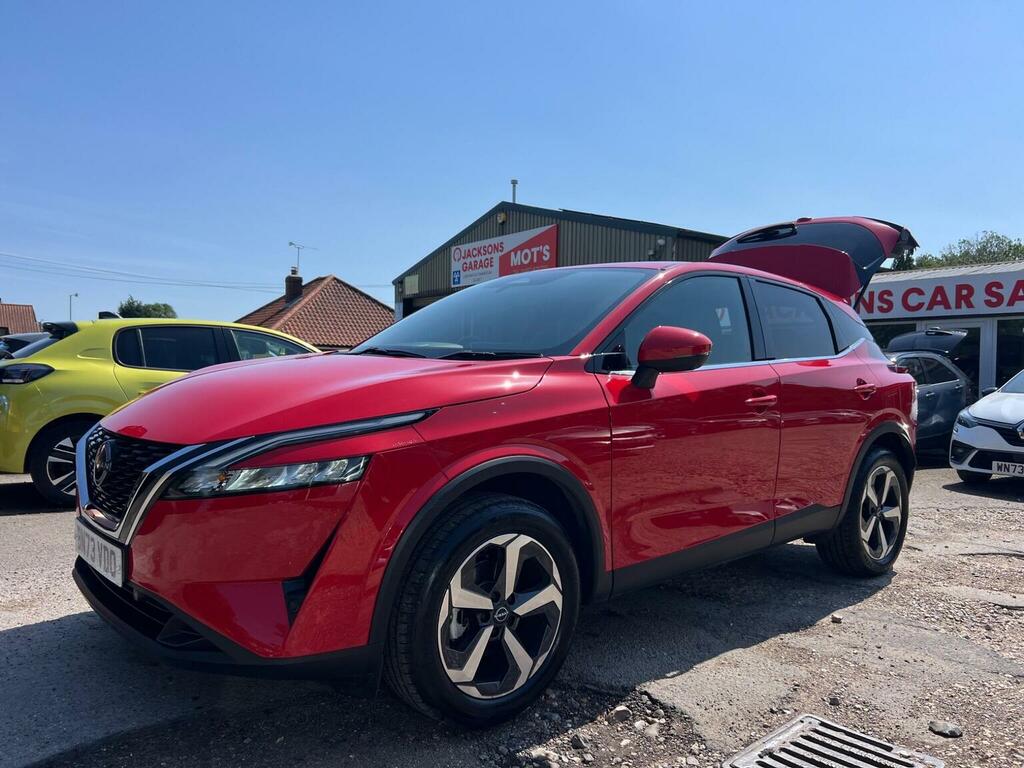Nissan Qashqai Suv 1.3 Dig-t Mhev N-connecta Xtron Euro 6 Ss 5 Red #2