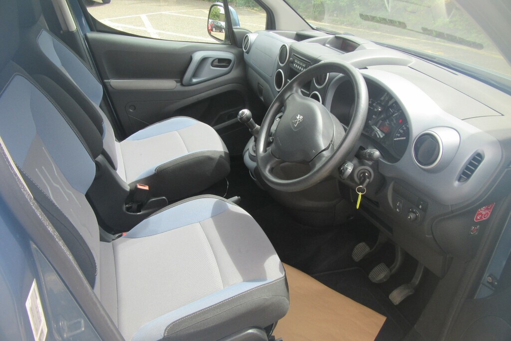 Peugeot Partner Tepee 1.6 Hdi 92 S Blue #9