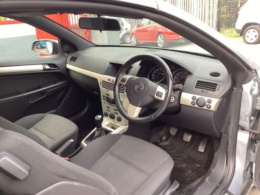 Vauxhall Astra 1.6I Sport Twin Top 200808 YE08SWN Silver #4