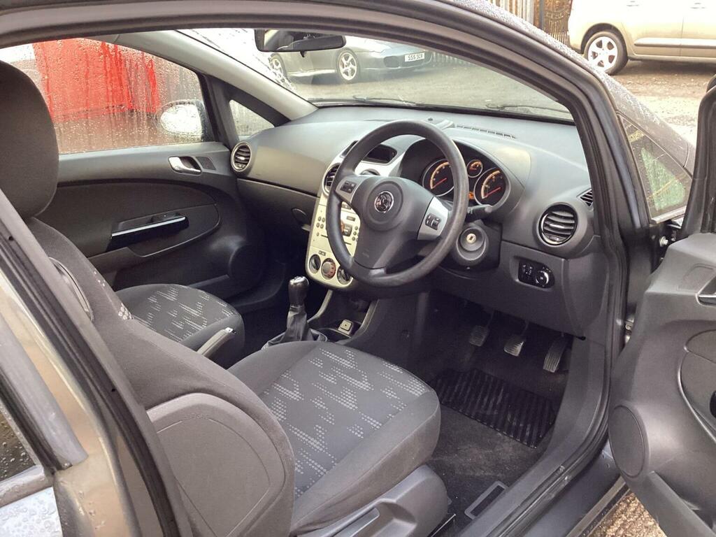 Vauxhall Corsa 1.4 16V Exclusiv Euro 5 Ac 201111 Grey #3