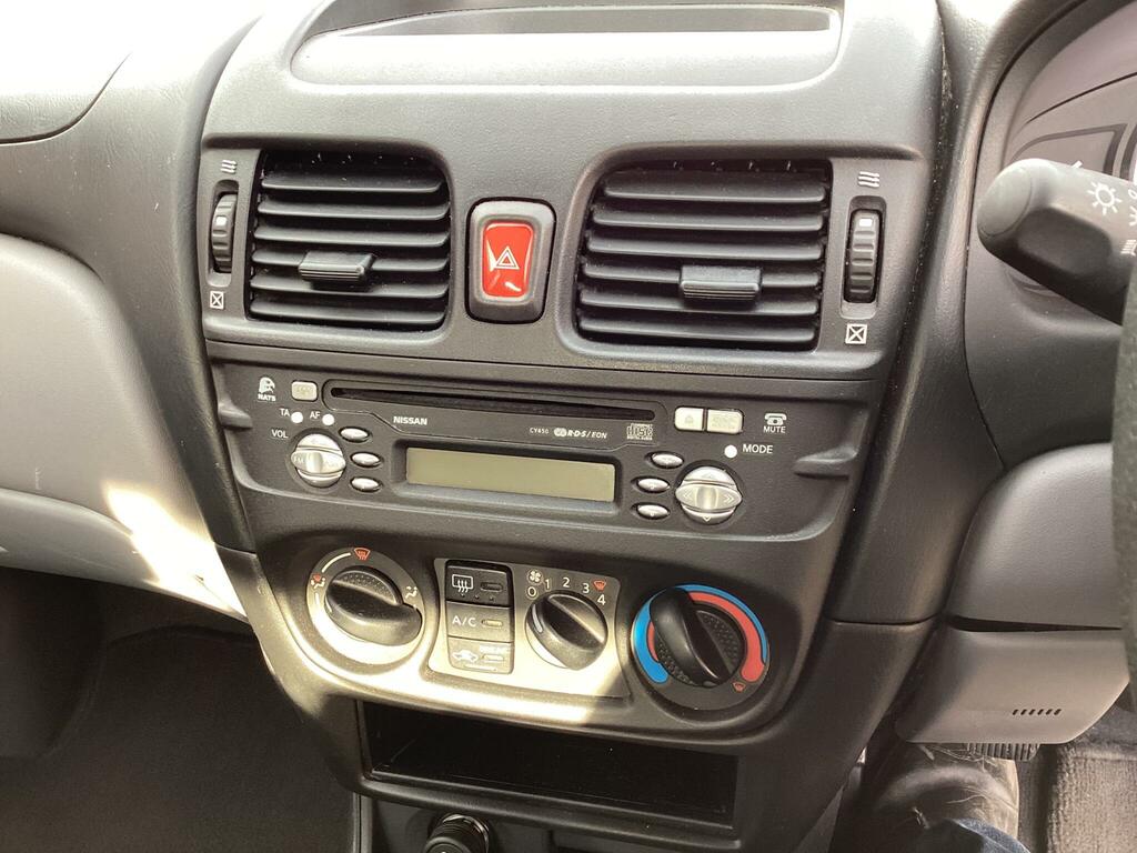 Nissan Almera  Silver #14