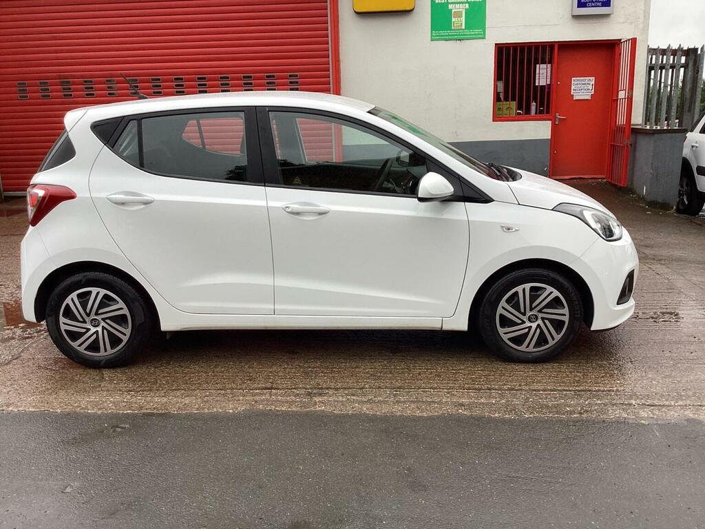 Hyundai I10 1.2 Se Euro 5 White #2