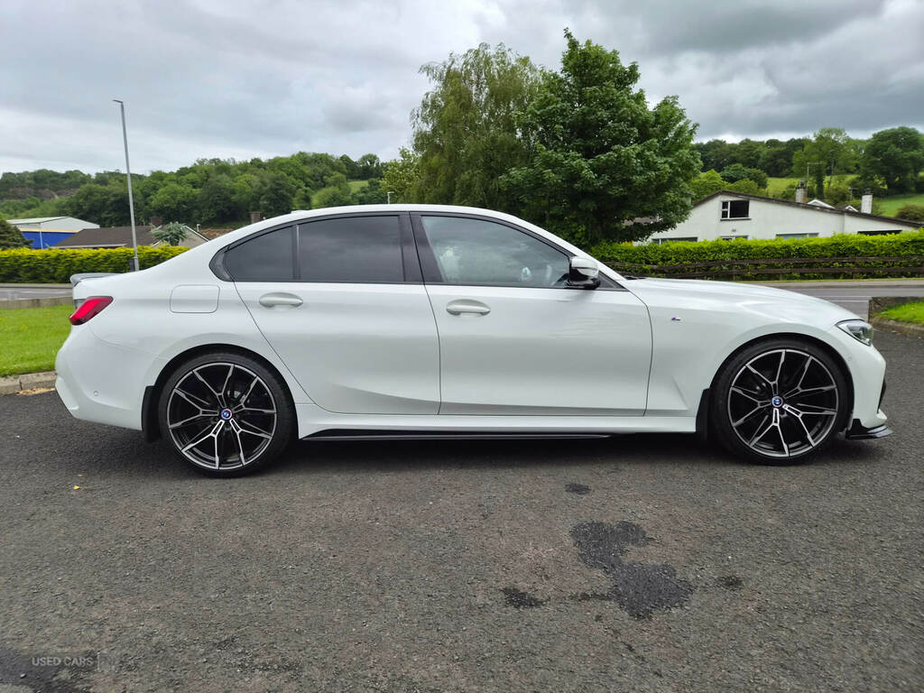 BMW 3 Series 320D M Sport Step YA69KHZ White #6