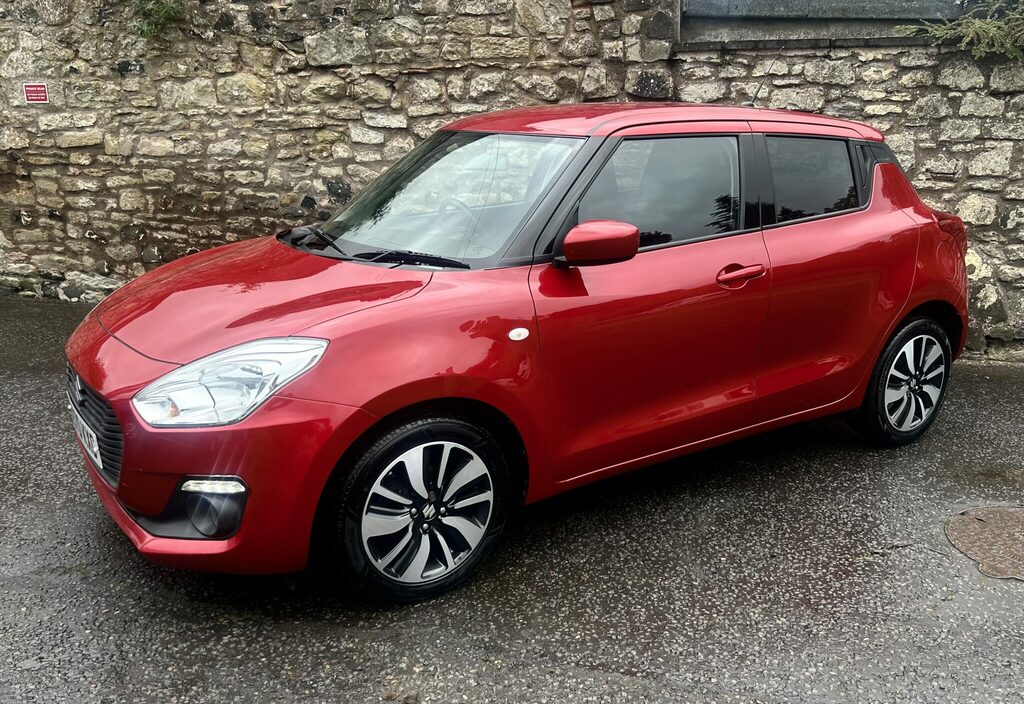 Suzuki Swift 1.2 Dualjet Mhev Sz-t Euro 6 Ss Red #1