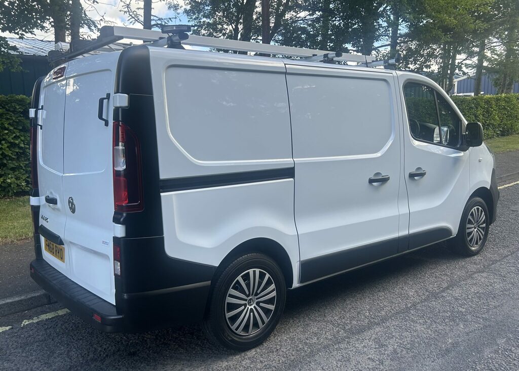 Vauxhall Vivaro 1.6 L1h1 2700 Cdti White #3