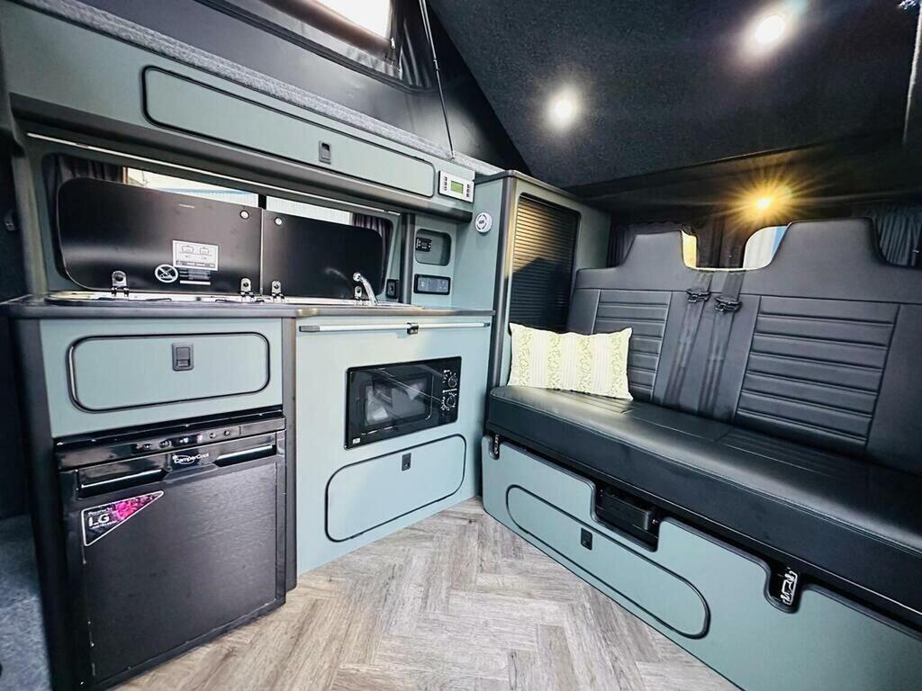Ford Transit Custom Mpv Black #18