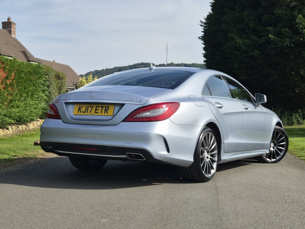 Mercedes-Benz CLS 3.0 Cls350d V6 Amg Line Silver #2