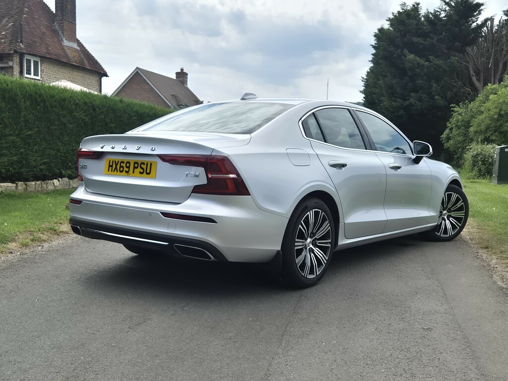 Volvo S60 2.0 Inscription Plus T5 Silver #2