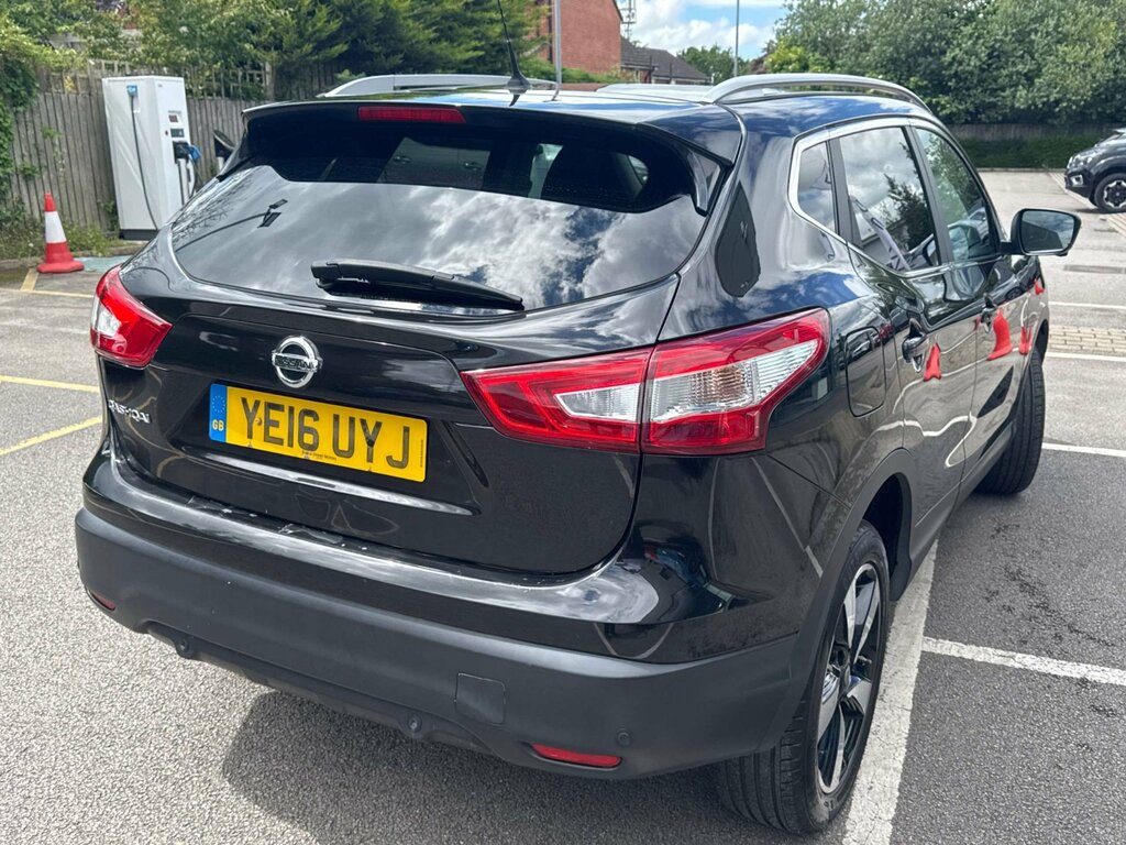 Nissan Qashqai 1.6 Dig-t N-connecta Suv 2Wd Eur Black #3