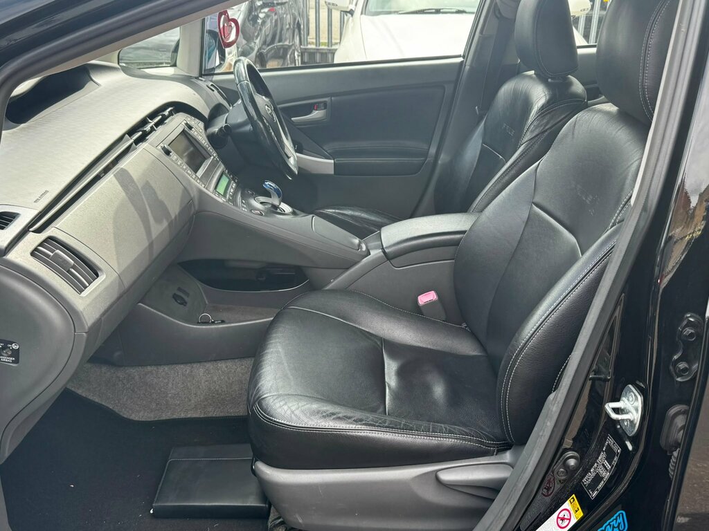 Toyota Prius  Silver #16