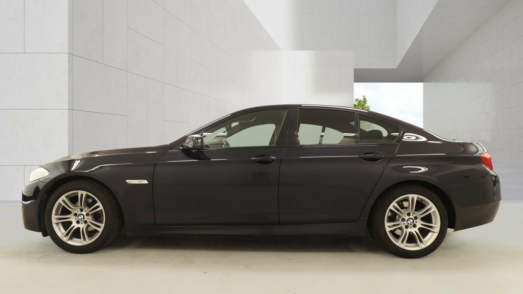 BMW 5 Series Saloon 2.0 520D M Sport Saloon 2012 GV62VMR Black #6