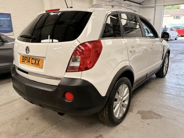 Vauxhall Antara 2.2 Cdti Exclusiv White #4