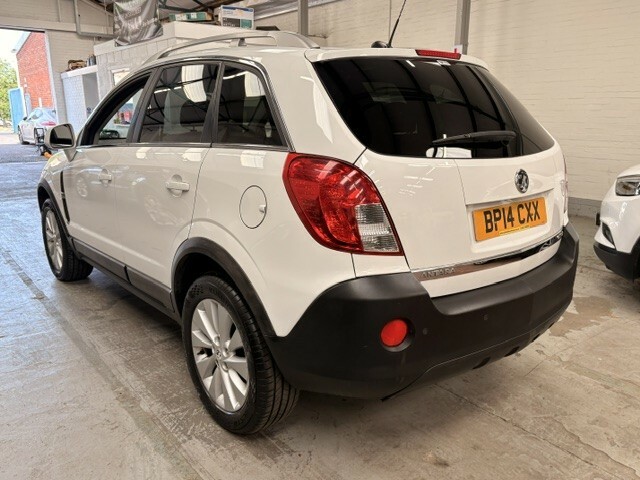Vauxhall Antara 2.2 Cdti Exclusiv White #3