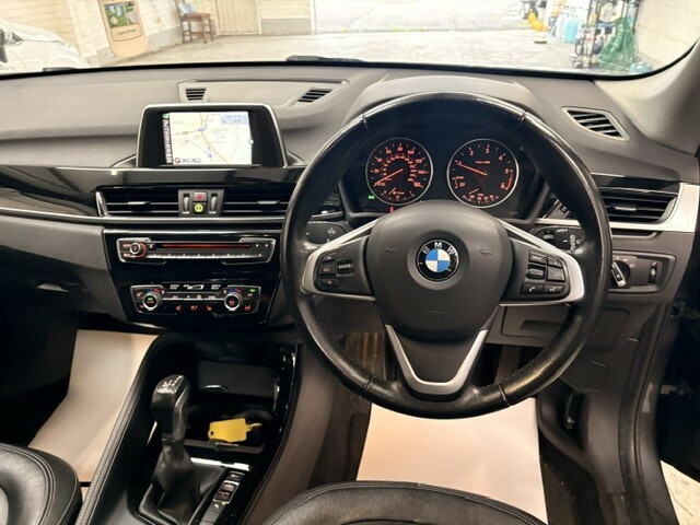 BMW X1 Sdrive 18D M White #12