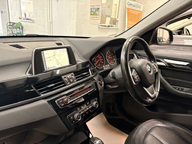BMW X1 Sdrive 18D M White #19
