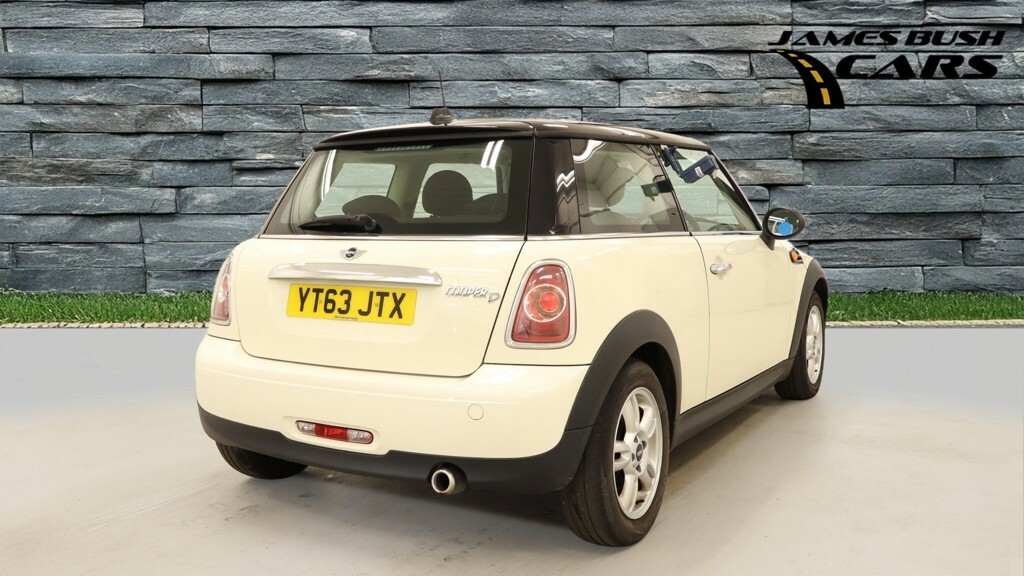 Mini Hatch 2.0 Cooper D All4 111 Bhp Black #4