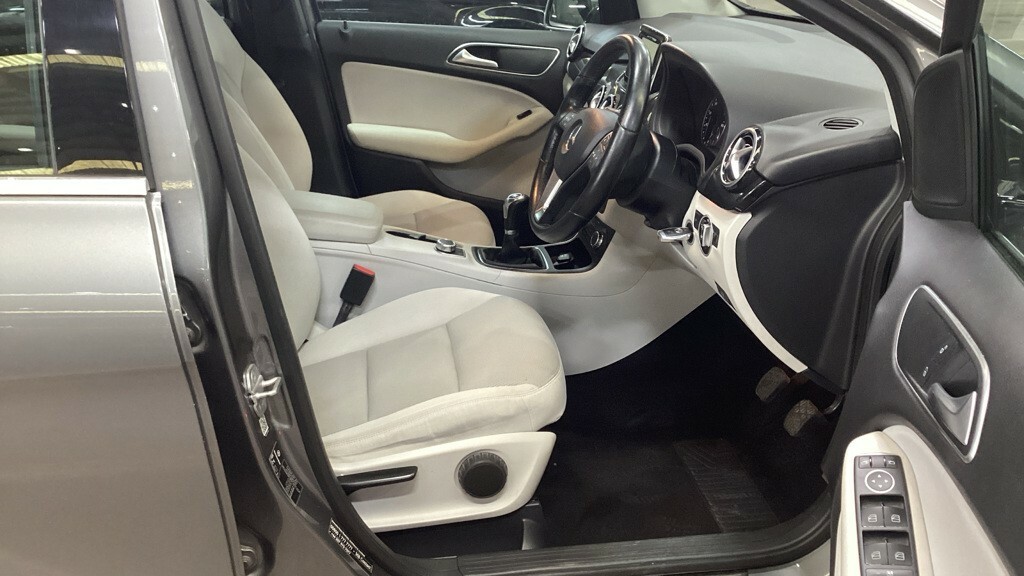 Mercedes-Benz B Class Grey #7