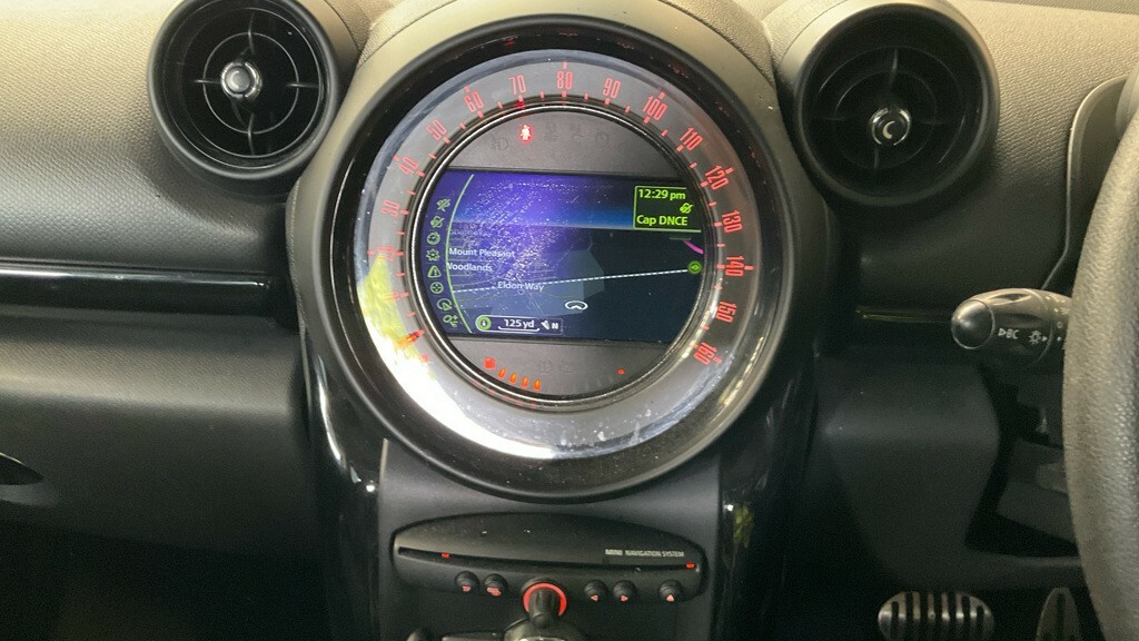 Mini Countryman Hatchback White #8
