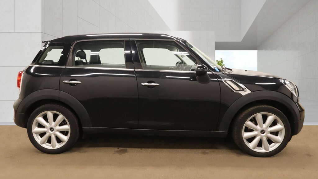 Mini Countryman Hatchback White #12