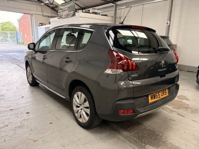 Peugeot 3008 1.6 Bluehdi Active Grey #3