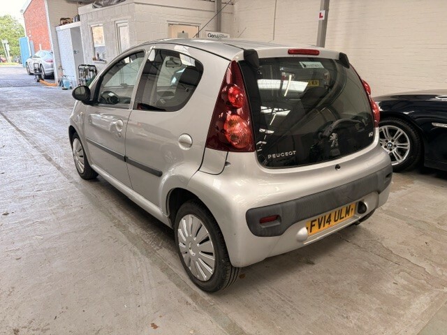 Peugeot 107 Active Purple #11
