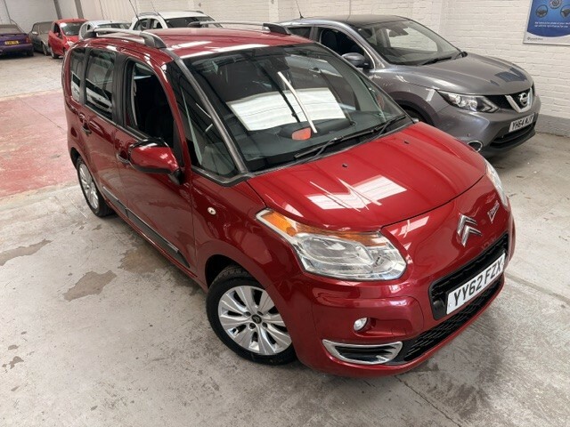 Citroen C3 Picasso 1.6 Hdi 8V Blackcherry Black #9