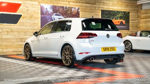 Volkswagen Golf 2019 19 2.0 White #2